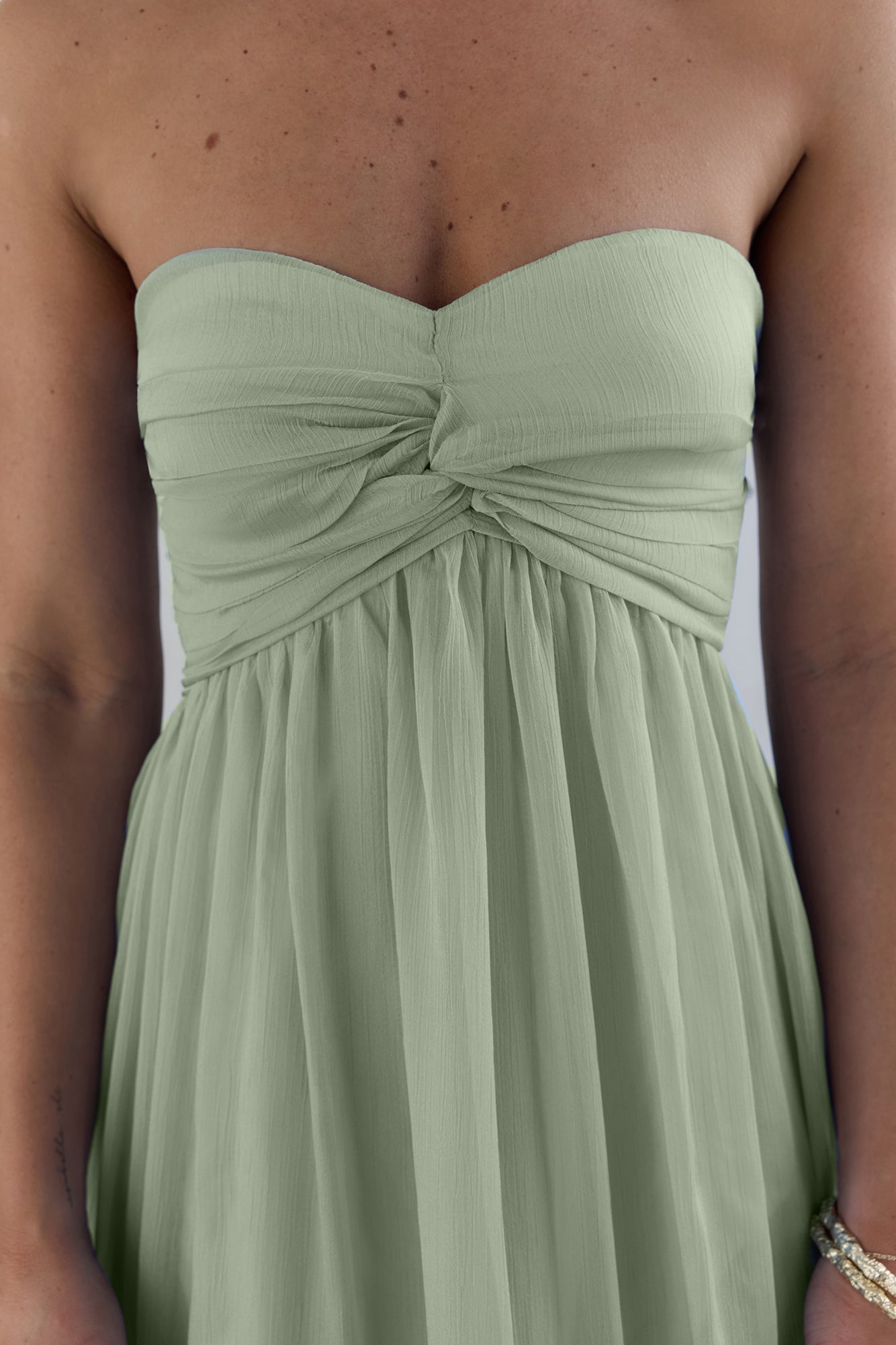 Robe Maxi Sans Manches Style Inoubliable Sauge