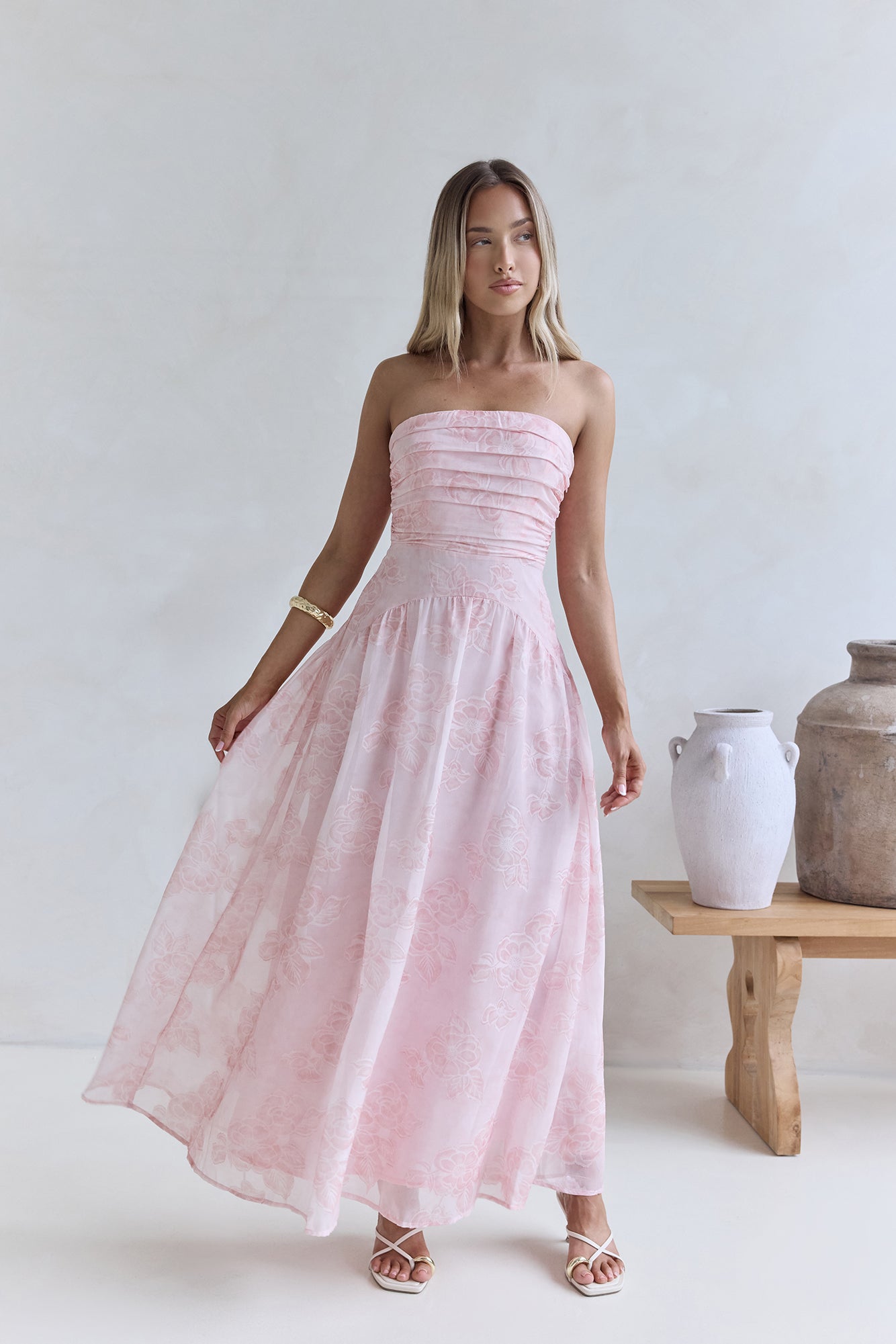 Robe Maxi Sans Manches Chemins Embrassés par les Nuages Rose